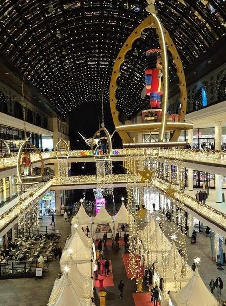 Mall of Berlin in Christmas season