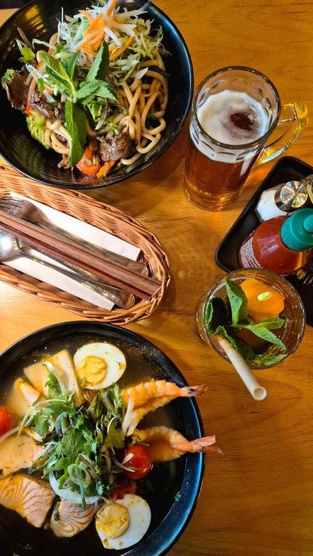 Food in Simon Dach Str. Friedrichshain