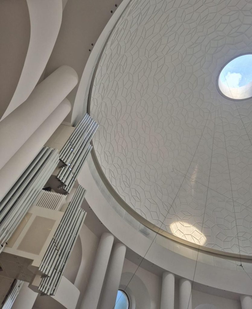 Indoor Church roof In Berlin